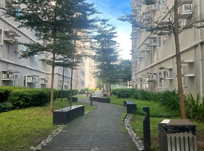 Misr Spacious Quezon Apartment *